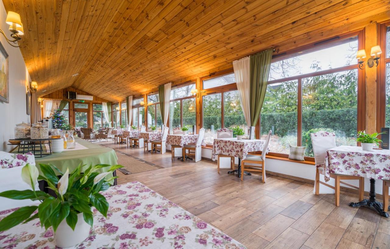 Pensjonat Dworek Polski Chojno  Extérieur photo