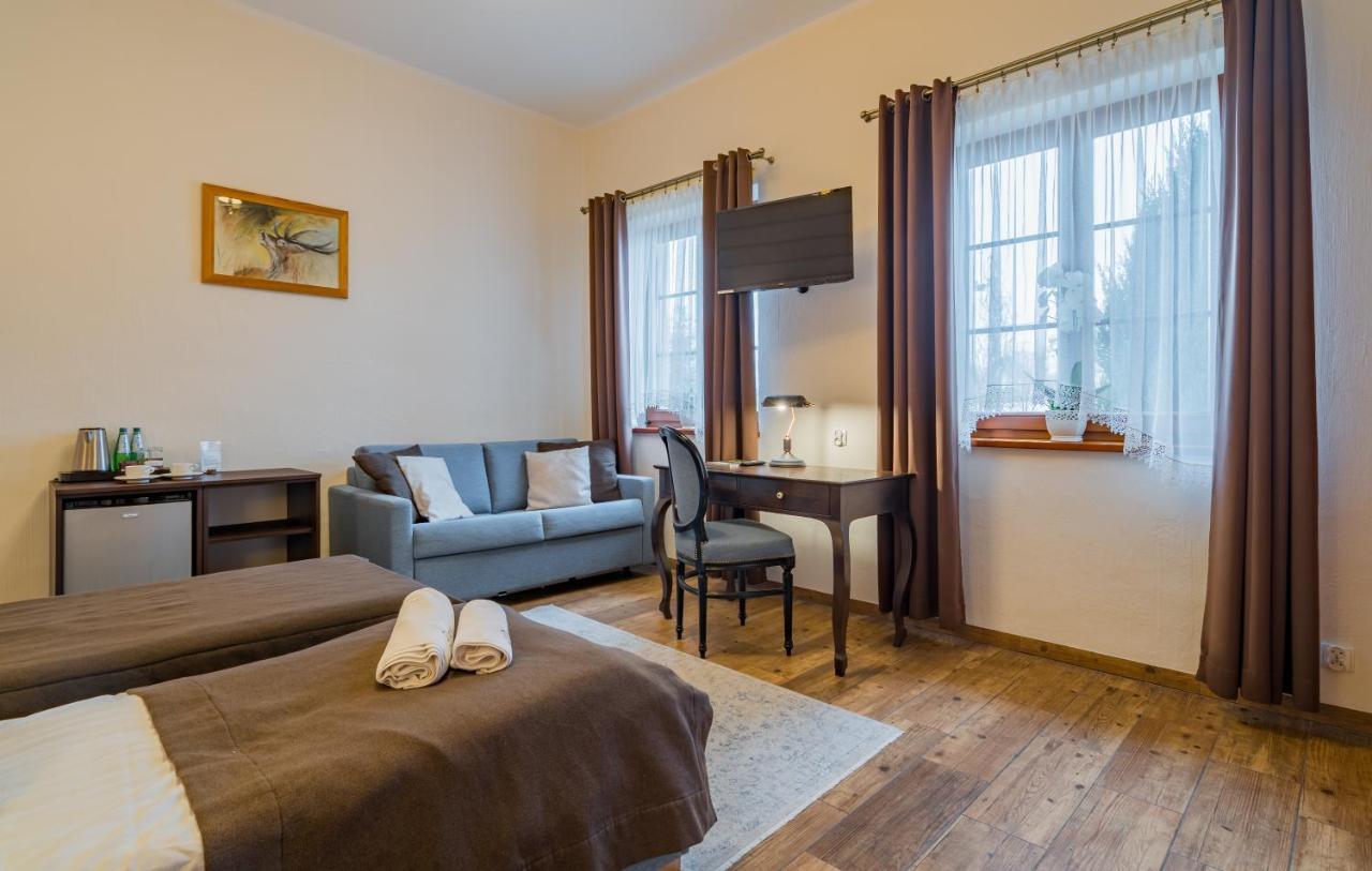 Pensjonat Dworek Polski Chojno  Extérieur photo