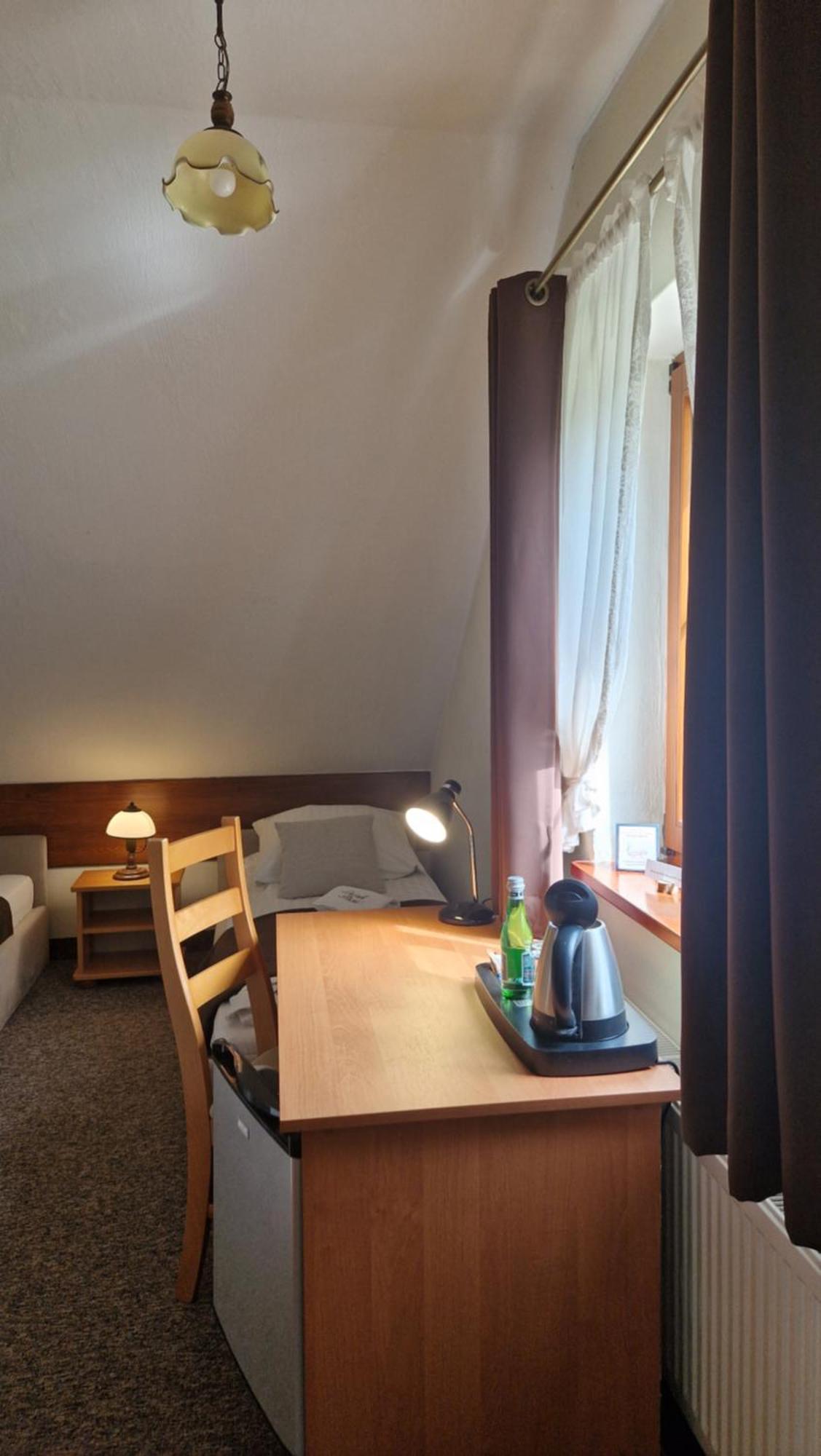 Pensjonat Dworek Polski Chojno  Extérieur photo
